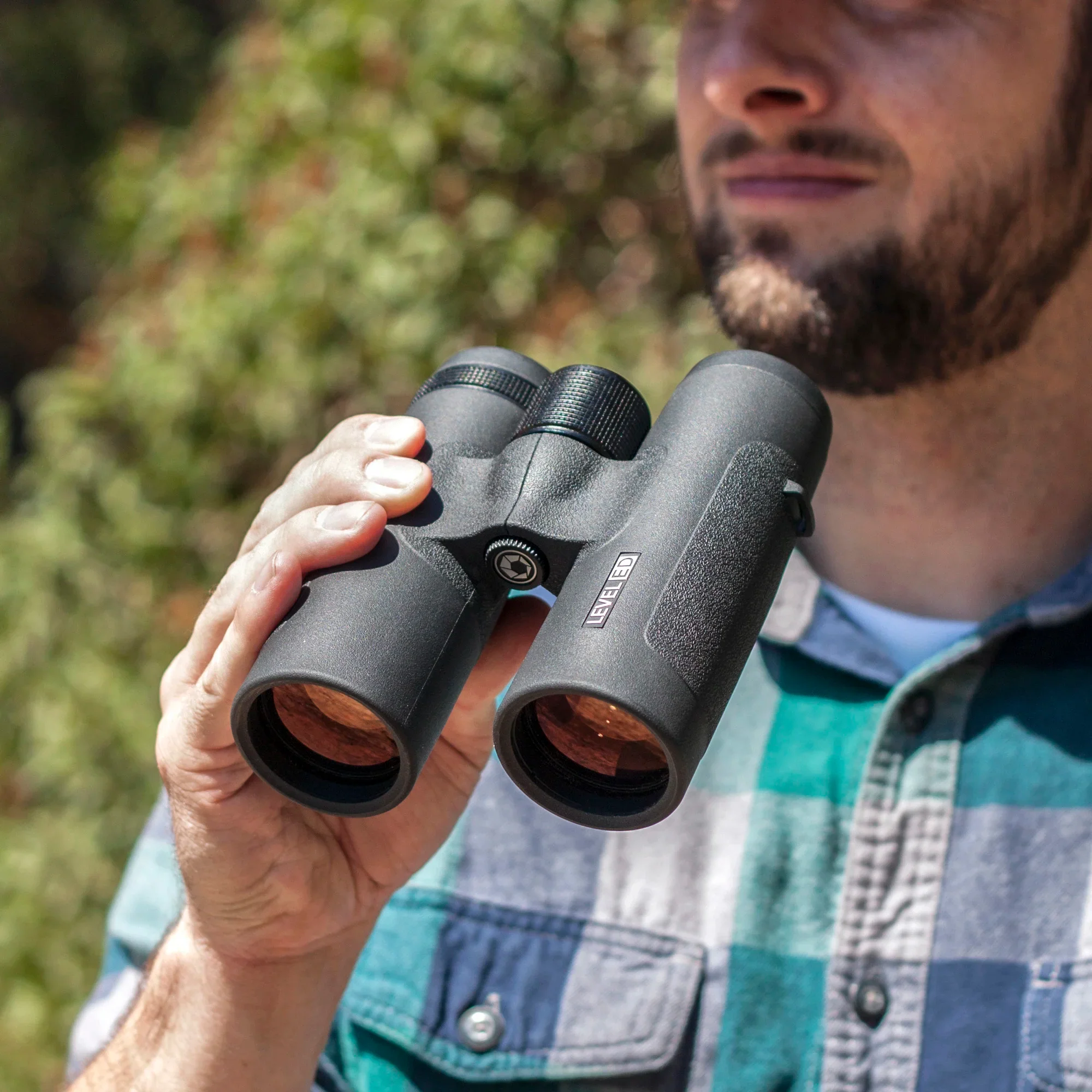 10x42mm Level ED Waterproof Binoculars | AB12992 - Image 7