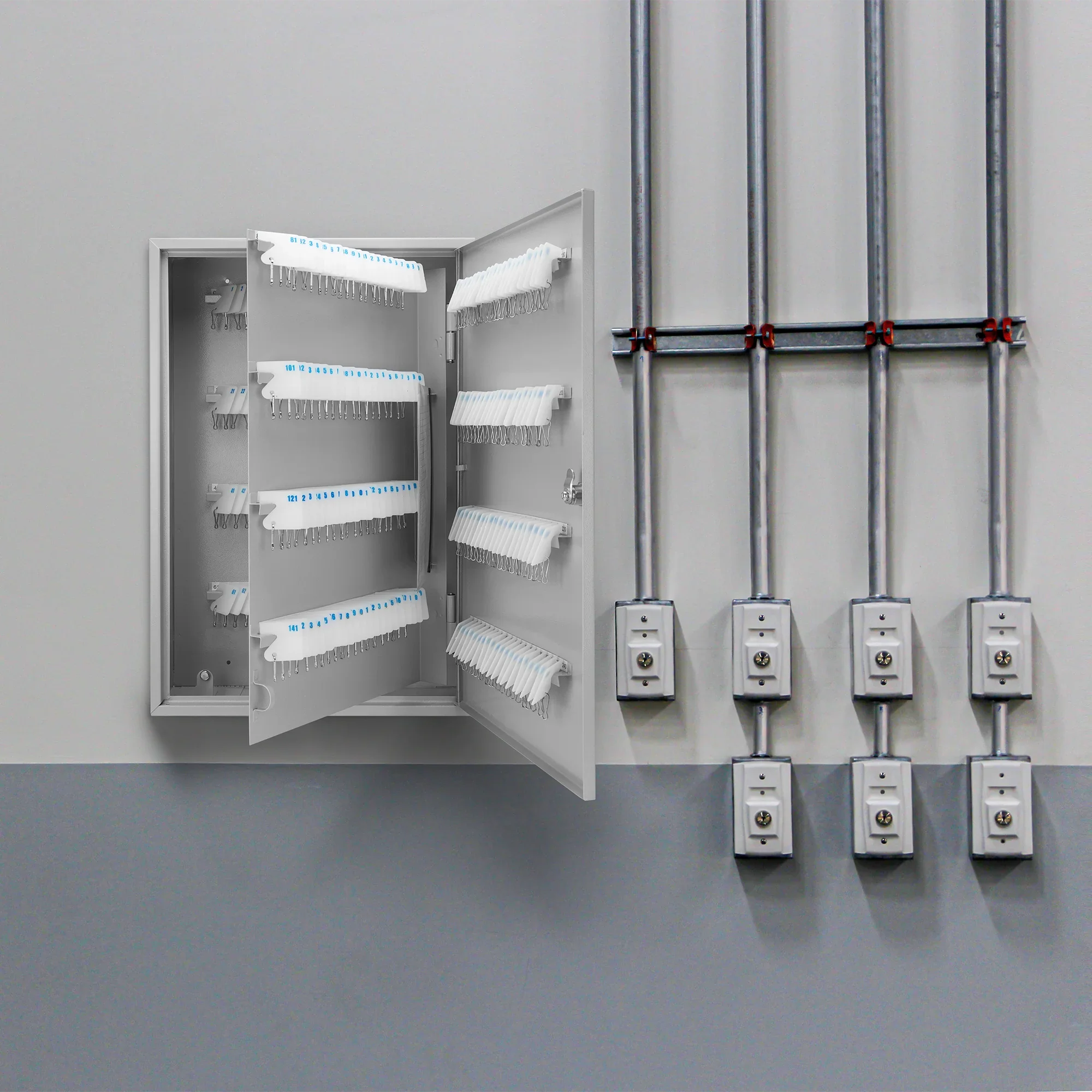240 Capacity Fixed Position Key Cabinet with Key Lock, White Tags | CB12494 - Image 10