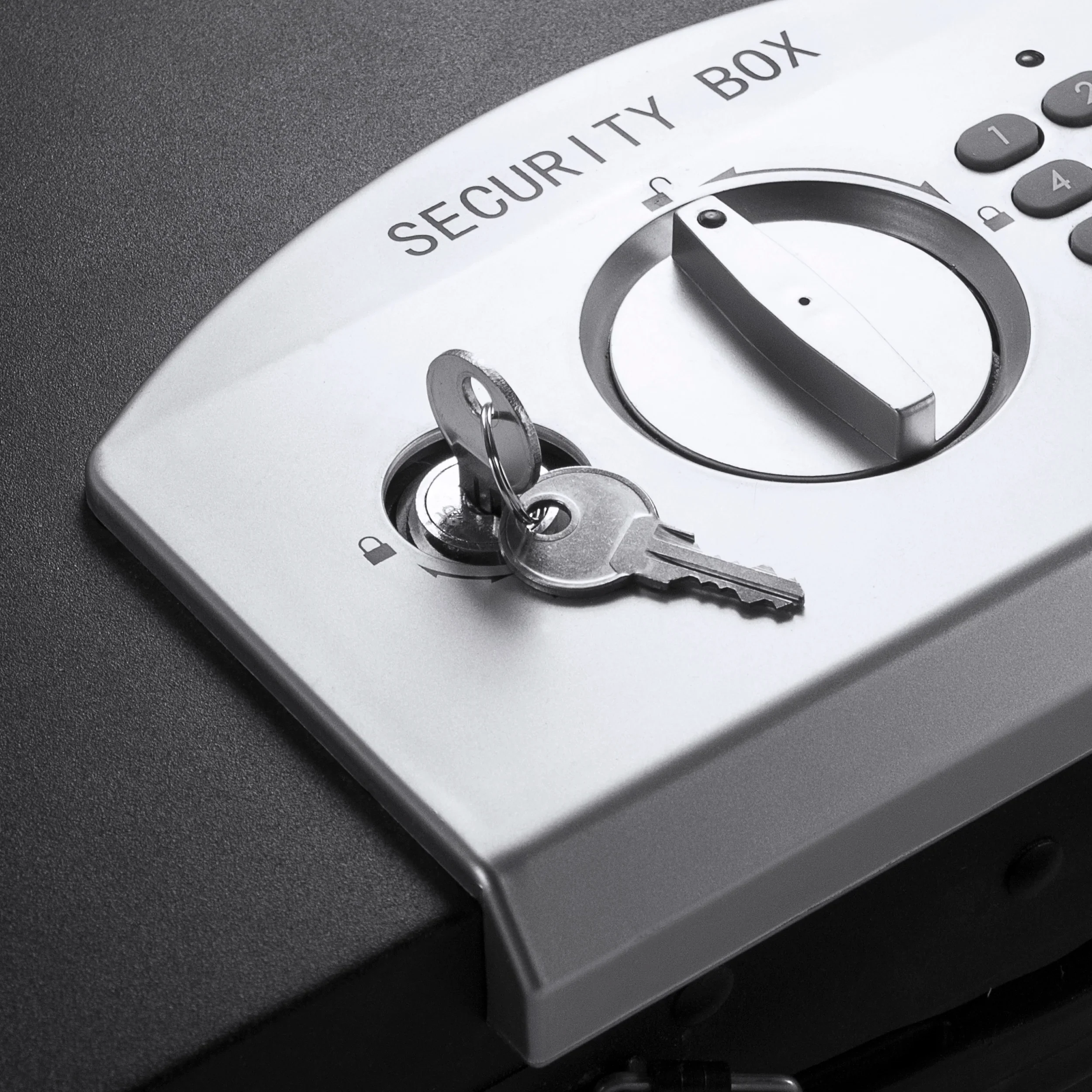 Digital Portable Keypad Safe | AX11910 - Image 4