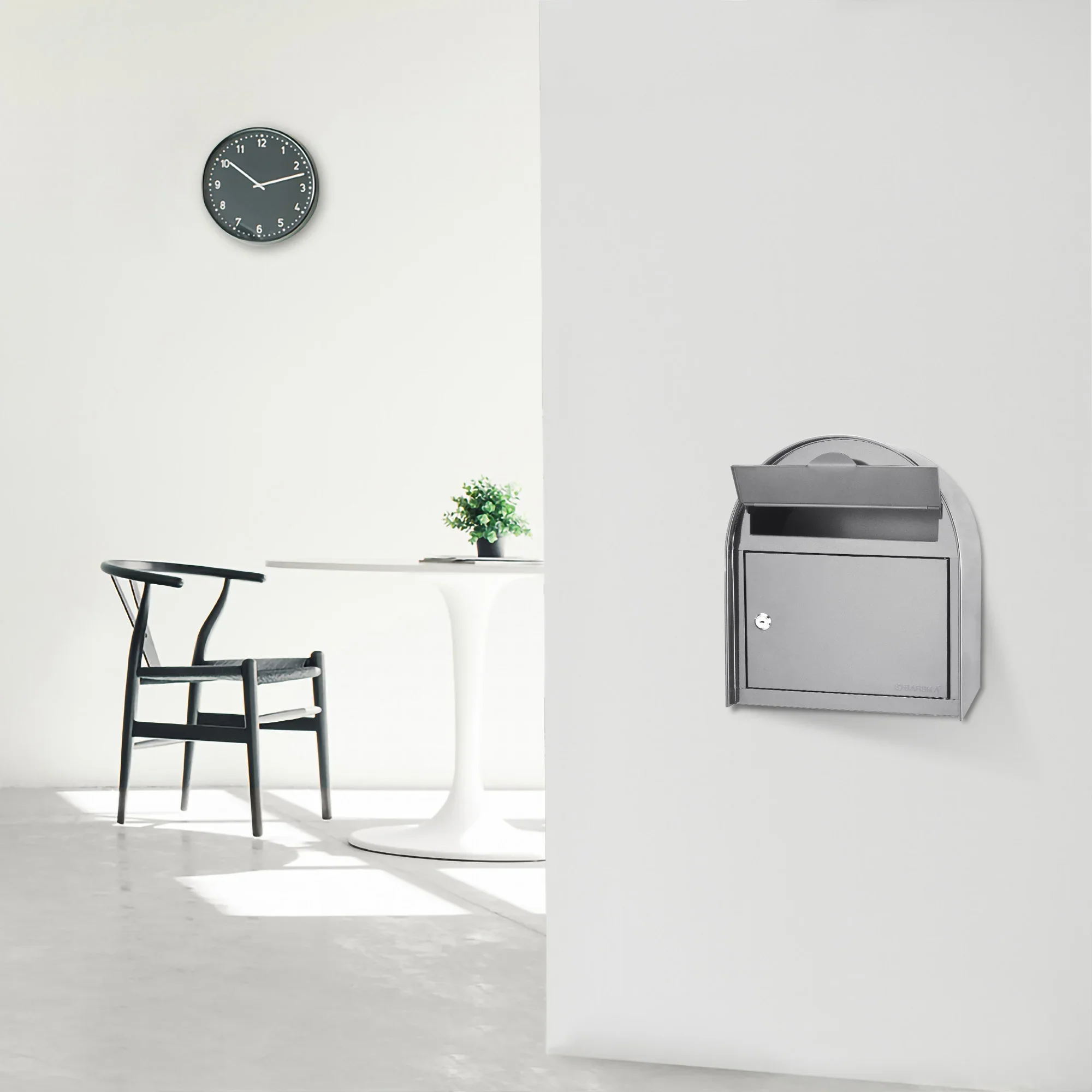 Large Locking Wall Mount Mailbox | CB13254 - Image 9